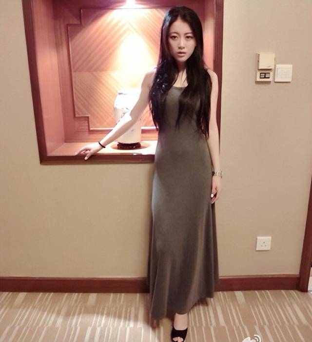 皇冠代理怎么拿_好声音没夺冠皇冠代理怎么拿,却嫁给爱奇艺总裁,34岁成了人生赢家