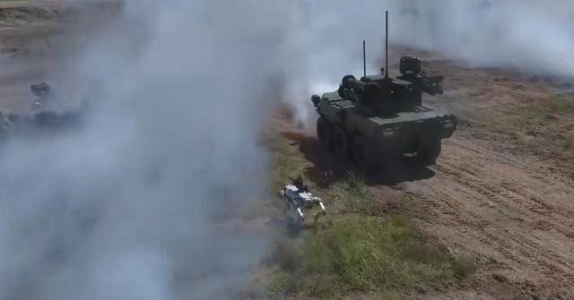 皇冠信用网在线开户_解放军“无人军队”成真?上万机器人同时行动皇冠信用网在线开户,岛内发现大事不妙