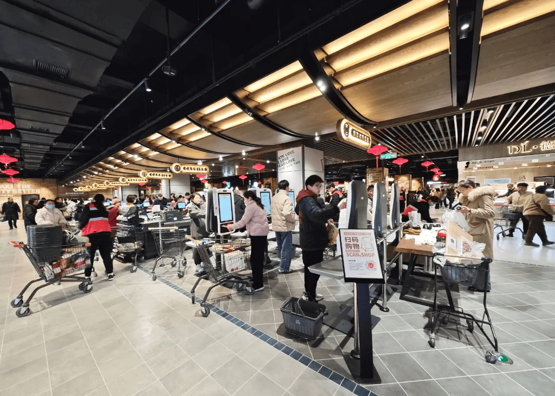 皇冠mos033开户_胖东来客流骤减皇冠mos033开户?记者实探发现值得叫好……