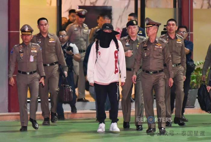 皇冠体育开户_王星回国了皇冠体育开户,但网友还是想不通:为什么会选择拐卖明星?