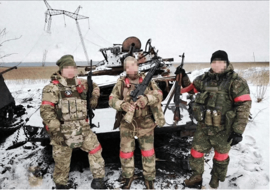 皇冠网址_爆发激战1.2万乌军被斩皇冠网址,近3000件装备被毁,顿巴斯最后屏障失守