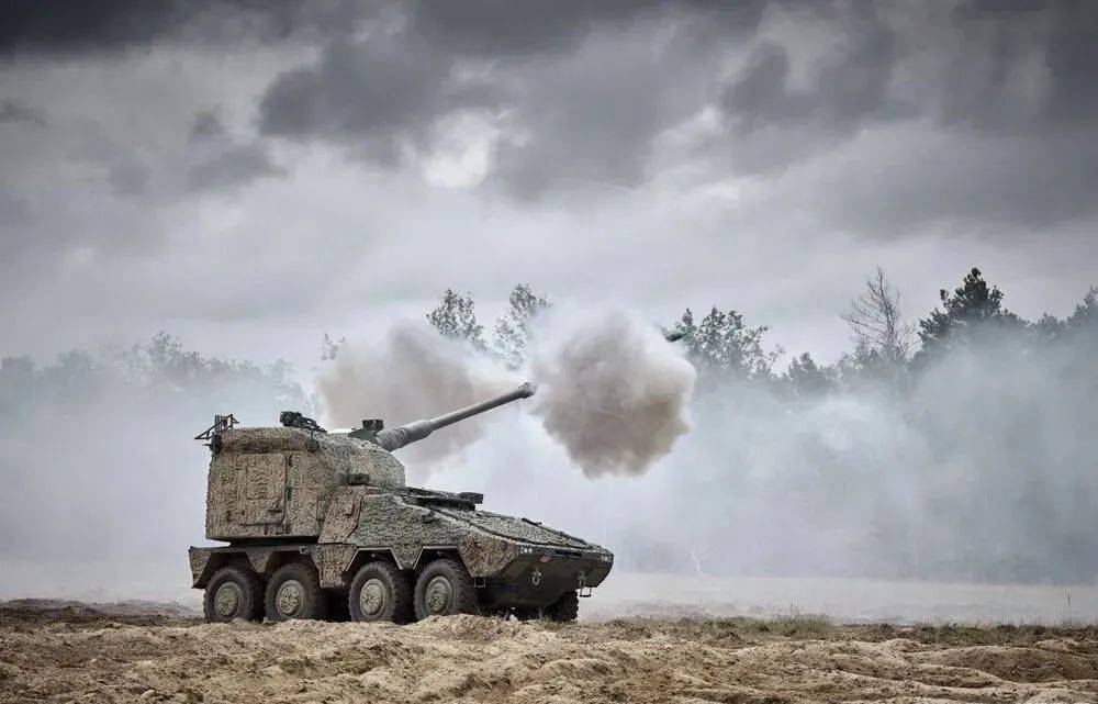 皇冠体育网址_德国宣布将向乌克兰提供54辆RCH皇冠体育网址,155自行榴弹炮,乌军炮兵损失惨重