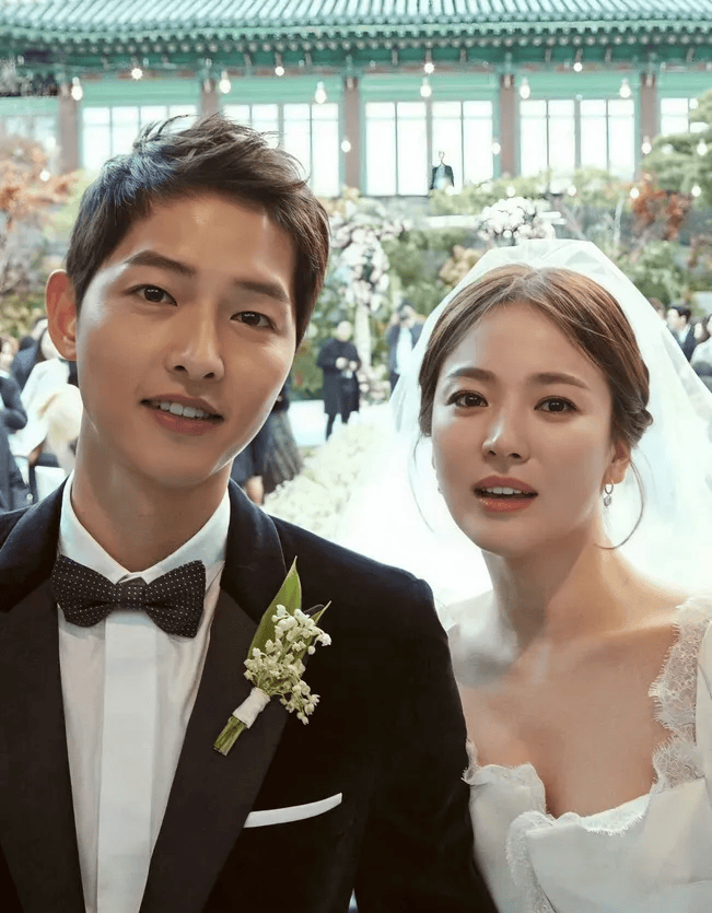 皇冠体育会员_43岁宋慧乔首谈离婚原因:宋仲基想尽快当爸爸