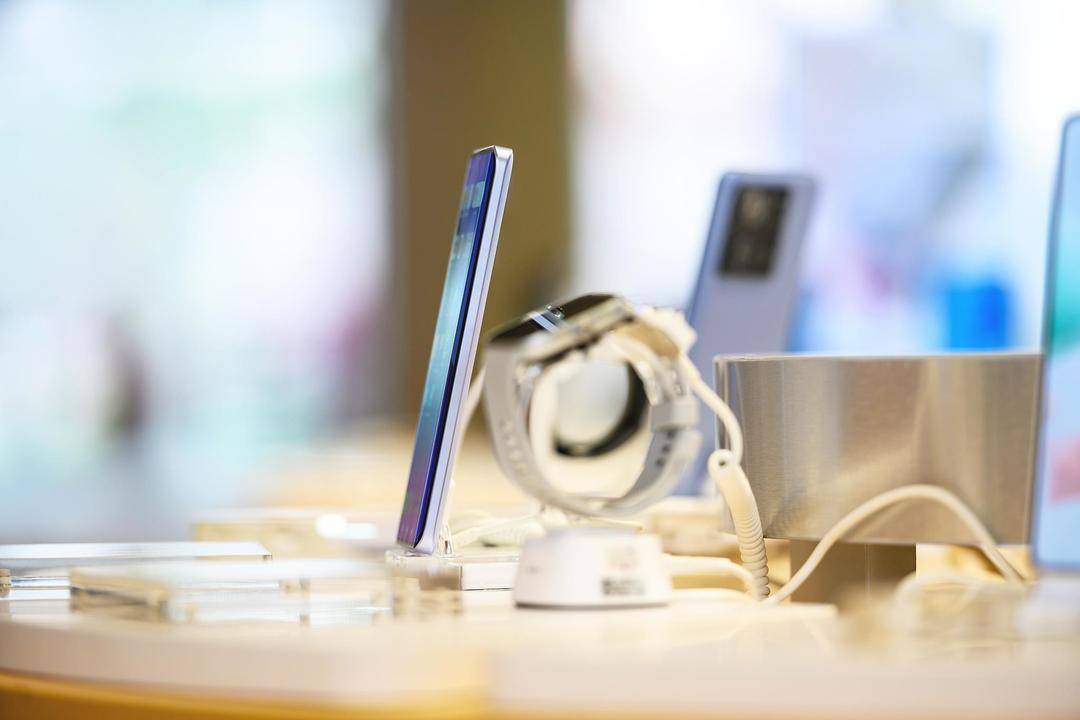 皇冠账号申请_买手机、平板、智能手表有补贴皇冠账号申请!最划算的入手价格是多少?一文Get