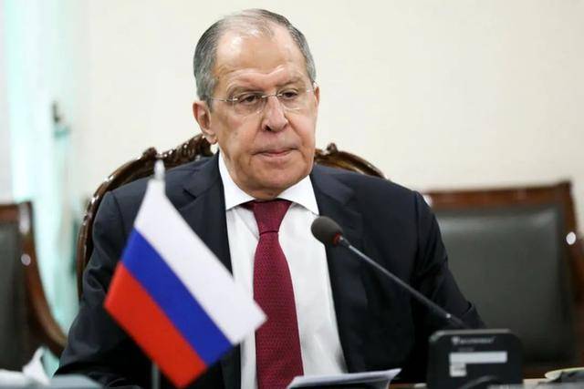 香港皇冠盘口_俄罗斯放下“老大哥”姿态香港皇冠盘口,定调中俄关系,拉夫罗夫把话说明白了