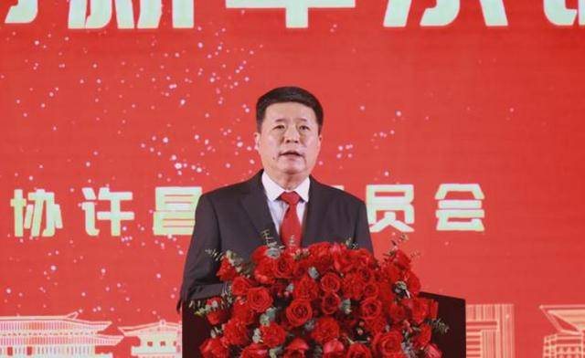 皇冠在线下注_倒在退休门槛皇冠在线下注,许昌市委书记史根治任上被查