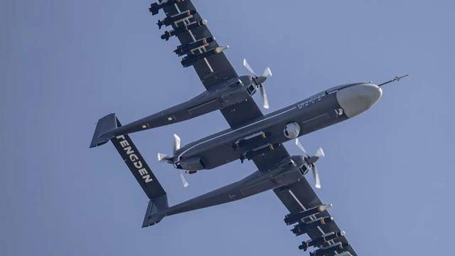 hga050手机登录_央视曝光解放军演习:坦克和机器狗集群攻击hga050手机登录,美军给岛内提了个醒