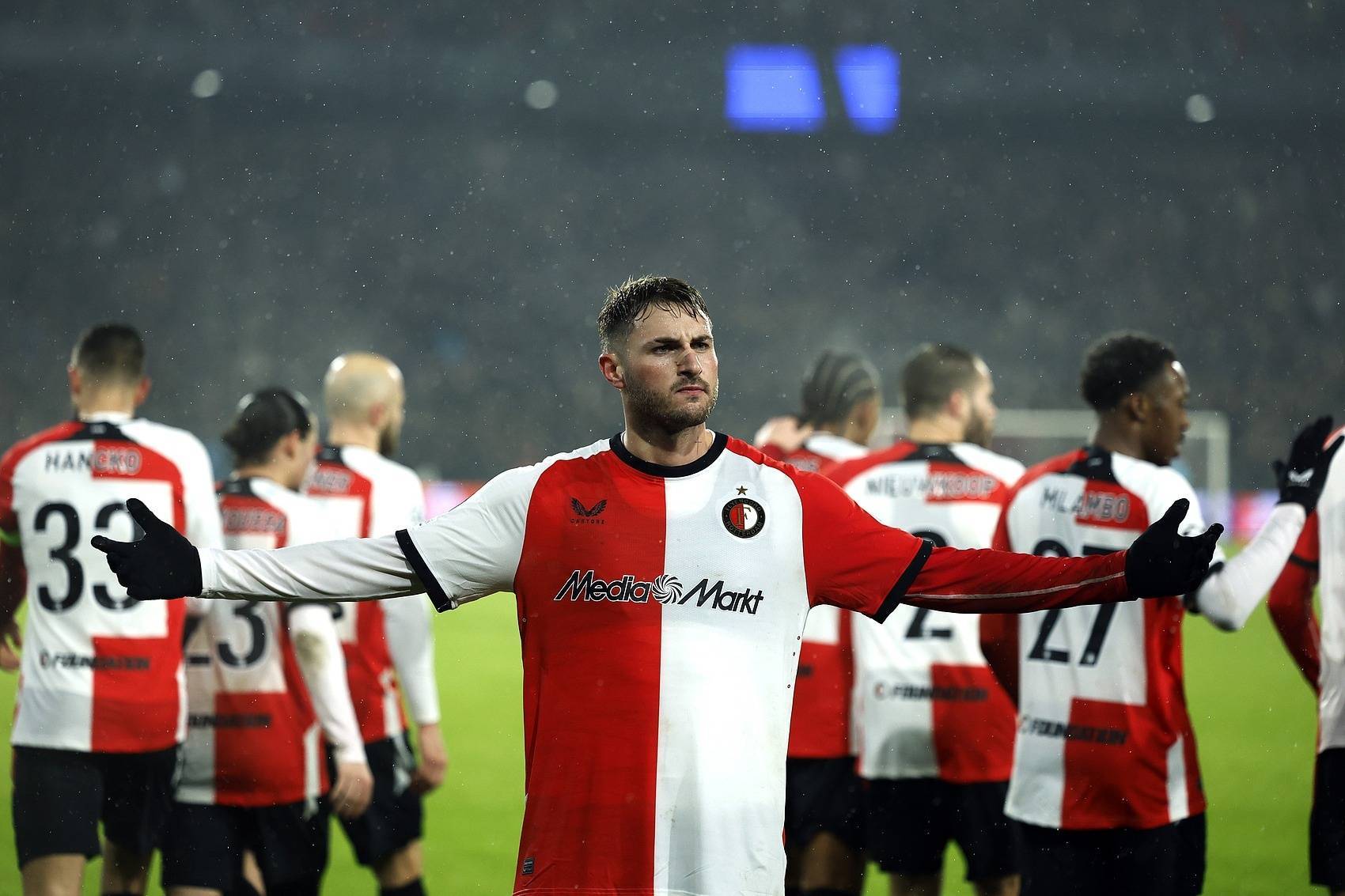 皇冠信用网注册_记者:在约3000万欧提议的基础上皇冠信用网注册,米兰将提升报价以引进希门尼斯