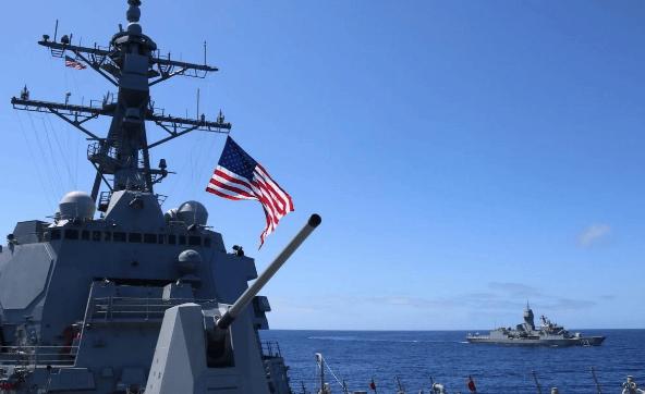 皇冠信用网申请_警惕!特朗普骗了全世界!必须稳住中国30年皇冠信用网申请,为美争取造军舰时间