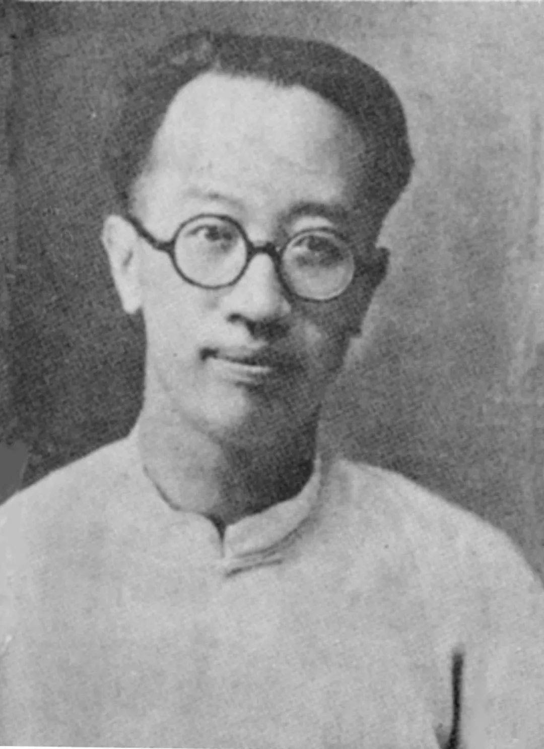 巴黎奥运会开幕式_青岛鱼山路巴黎奥运会开幕式,一位大名人为了吃一顿烤羊肉…也是拼了!从北京买的工具,从潍县买的大葱!网友:不光会写,还这么会吃啊