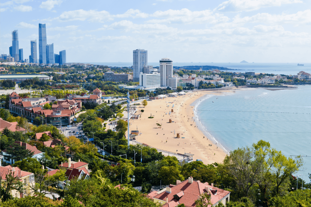 巴黎奥运会开幕式_青岛鱼山路巴黎奥运会开幕式,一位大名人为了吃一顿烤羊肉…也是拼了!从北京买的工具,从潍县买的大葱!网友:不光会写,还这么会吃啊