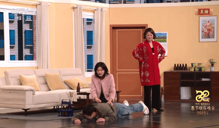 皇冠信用网注册_“沈腾马丽小品没演完”皇冠信用网注册?导演组回应