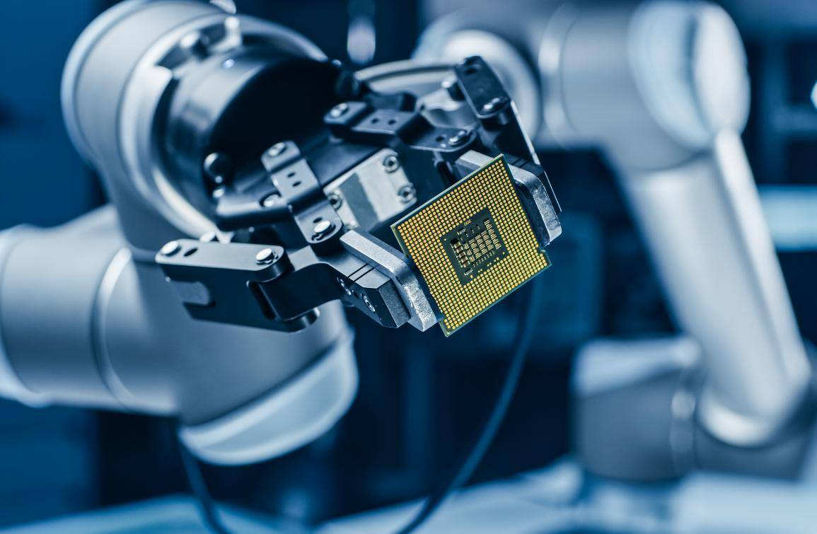 皇冠足球平台代理_美国发出通缉令皇冠足球平台代理,誓要逮捕中国芯片科学家陈正坤,如今怎么样了?