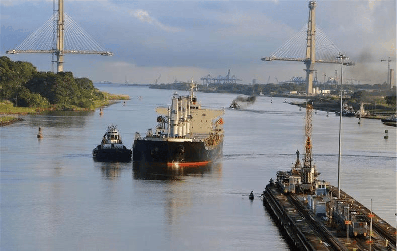 皇冠足球平台代理
_李嘉诚迎当头一棒!190亿还未到手皇冠足球平台代理
,中方专机抵达巴拿马,信号强烈