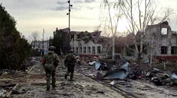 如何申请皇冠信用网
_放下武器投降!乌克兰惨状让全世界都看清了如何申请皇冠信用网
,当美国盟友没有好下场