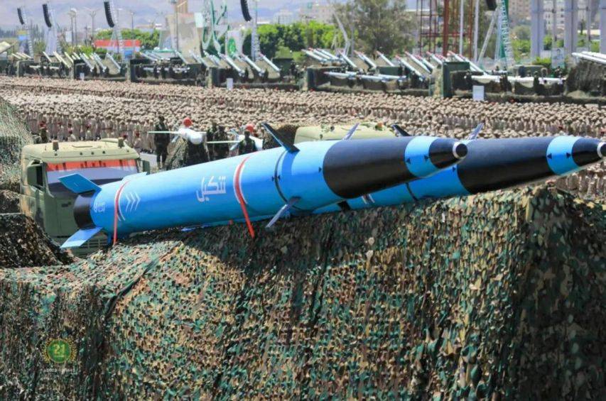 皇冠信用网开户
_俄罗斯表态之后皇冠信用网开户
,不到24小时,胡塞疯狂报复,美航母被炸,杀疯了