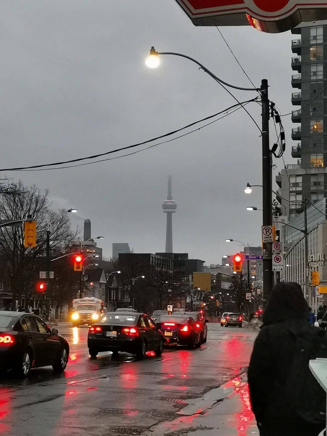 皇冠信用網会员注册网址
_父母卖房凑数十万学费皇冠信用網会员注册网址
,女孩在加拿大留学一年后退学回国自考专科