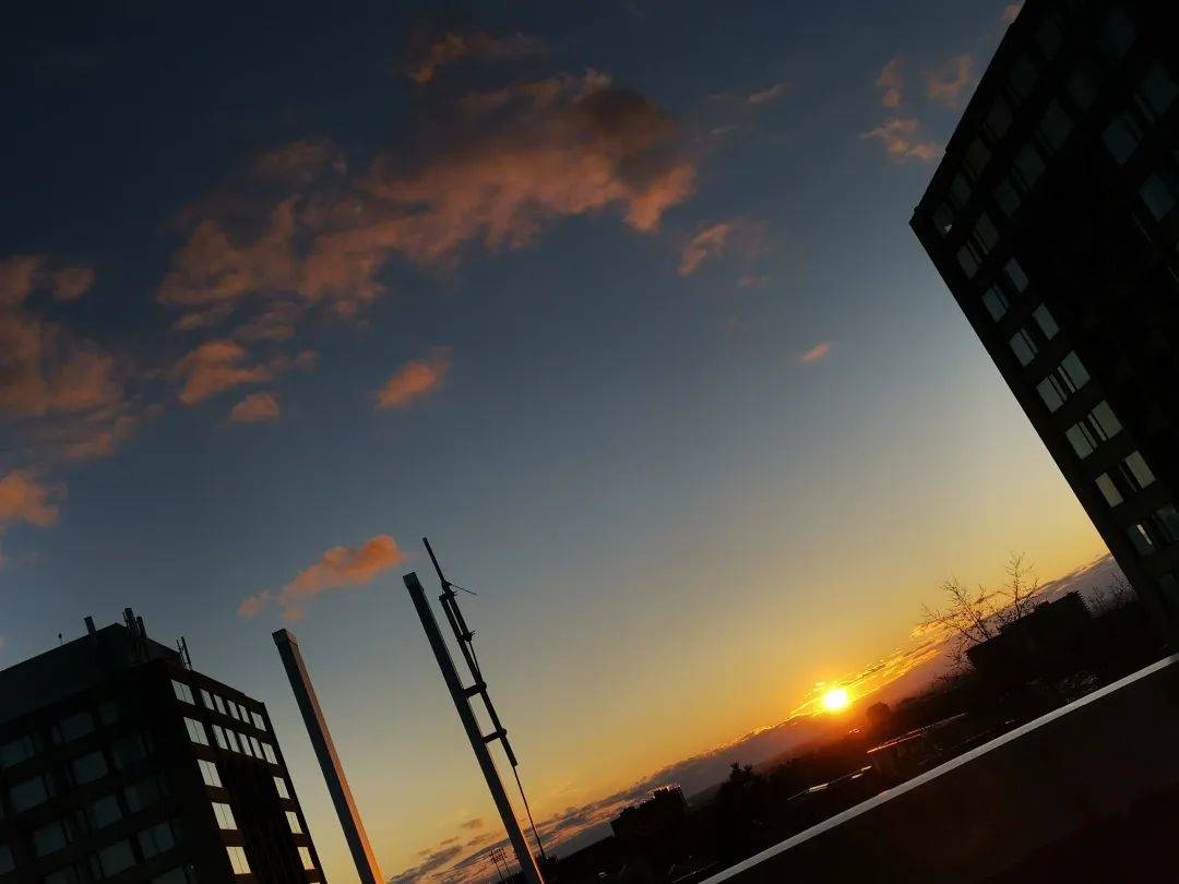 皇冠信用網会员注册网址
_父母卖房凑数十万学费皇冠信用網会员注册网址
,女孩在加拿大留学一年后退学回国自考专科