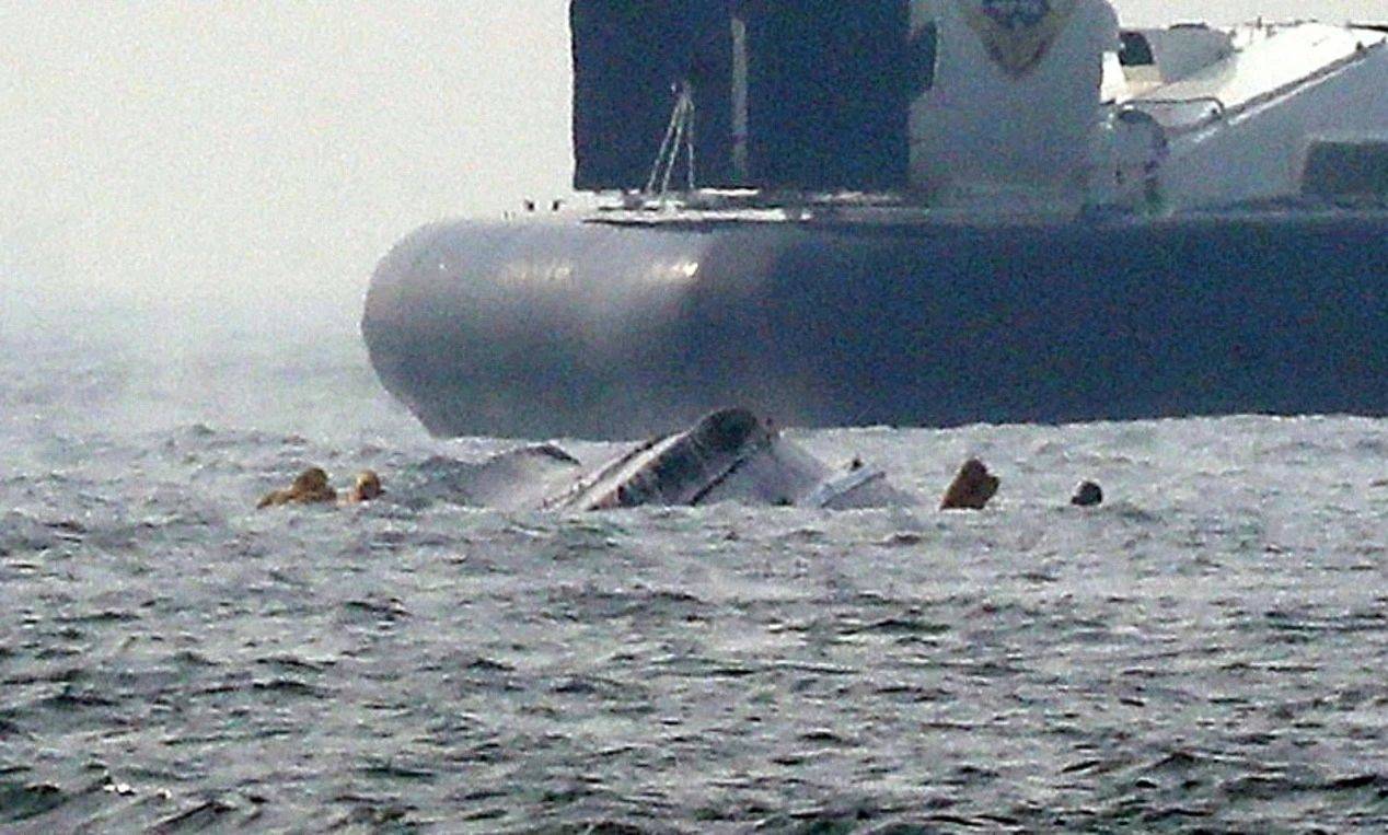 皇冠信用網会员开户申请
_打响“第一枪”皇冠信用網会员开户申请
！4艘军艇直接被击沉：80名陆战官兵全军覆没！