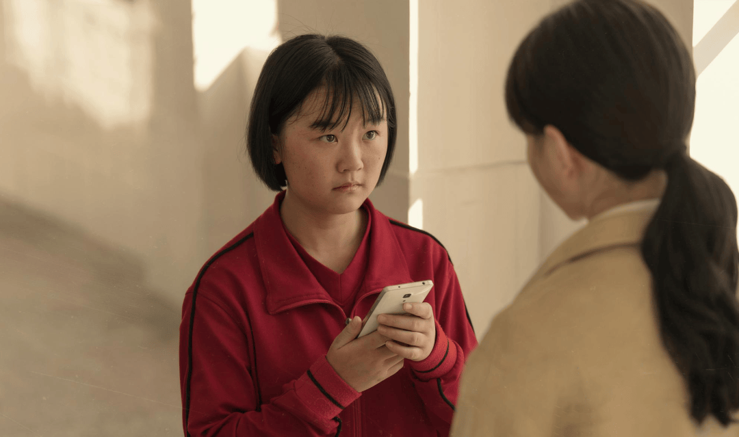 皇冠信用网代理
_学生禁玩手机皇冠信用网代理
，催生孩子间的地下交易