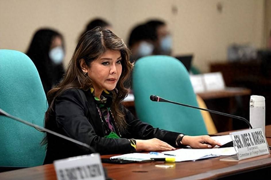 皇冠信用盘哪里申请
_马科斯失算了!杜特尔特大张旗鼓回国皇冠信用盘哪里申请
,挫败其所有阴谋,败局已定