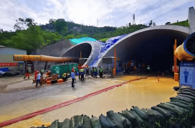 皇冠信用网登1
_中方下达通牒:90天内不给358亿赔偿金皇冠信用网登1
,18艘军舰就别想要了!