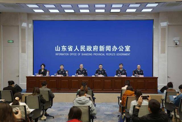 怎么开皇冠信用網
_山东：二代证换领期限从有效期满前3个月放宽为6个月