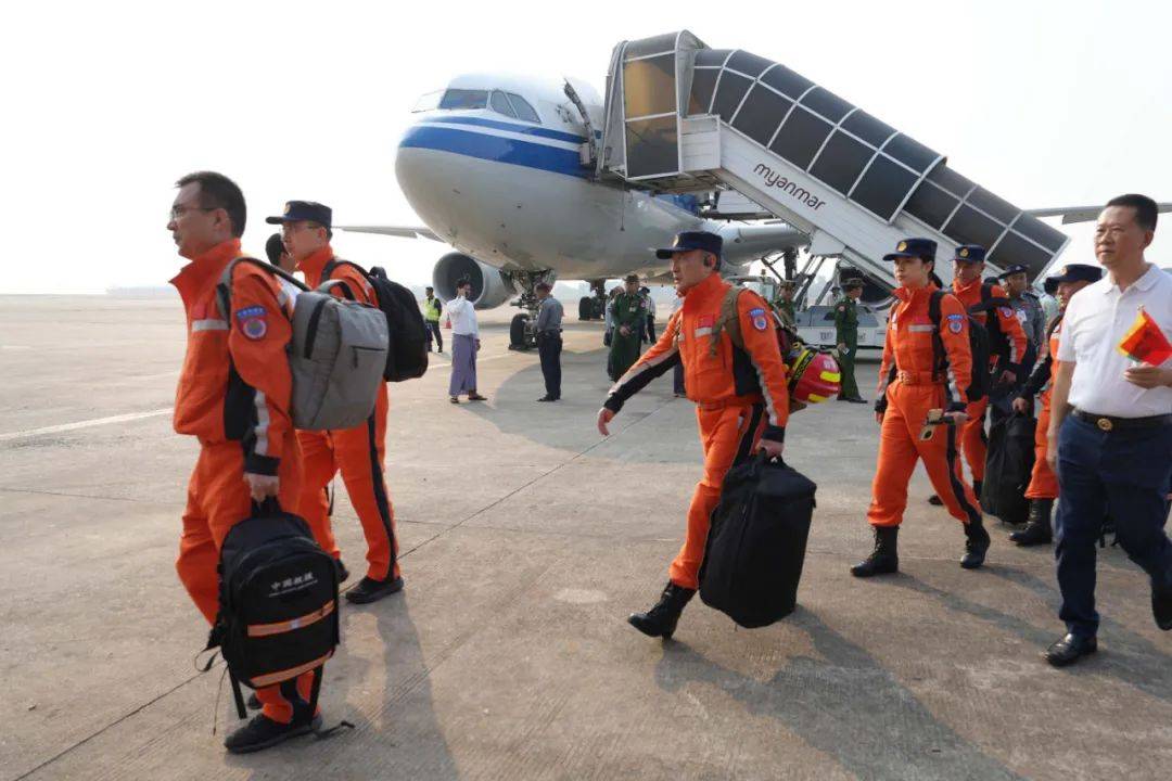 皇冠信用网出租足球
_特朗普宣布要援助缅甸皇冠信用网出租足球
,前官员打脸:美国已没有了救灾能力