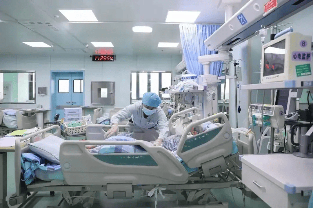 电子竞技
_一锅汤放倒佛山一家6口 警惕：此物剧毒电子竞技
！