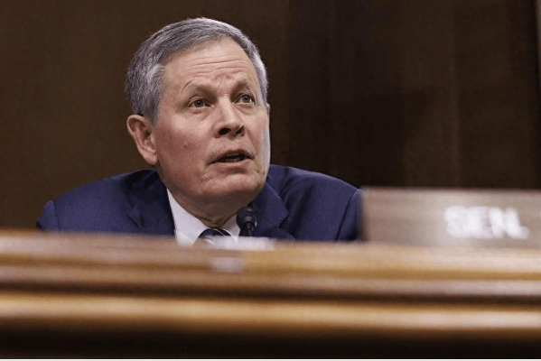 奥兰多魔术篮球_重磅！27国将联手“报复”奥兰多魔术篮球，特朗普知道事大了，火速派人来华交底