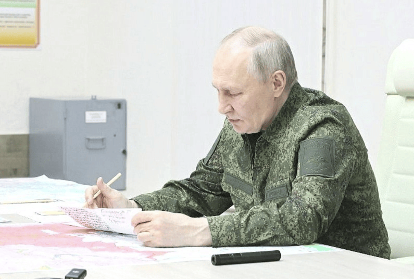 皇冠信用網APP下载
_俄乌各自扩大战线皇冠信用網APP下载
，伊朗不理“轰炸”威胁，特朗普外交手段“失灵”