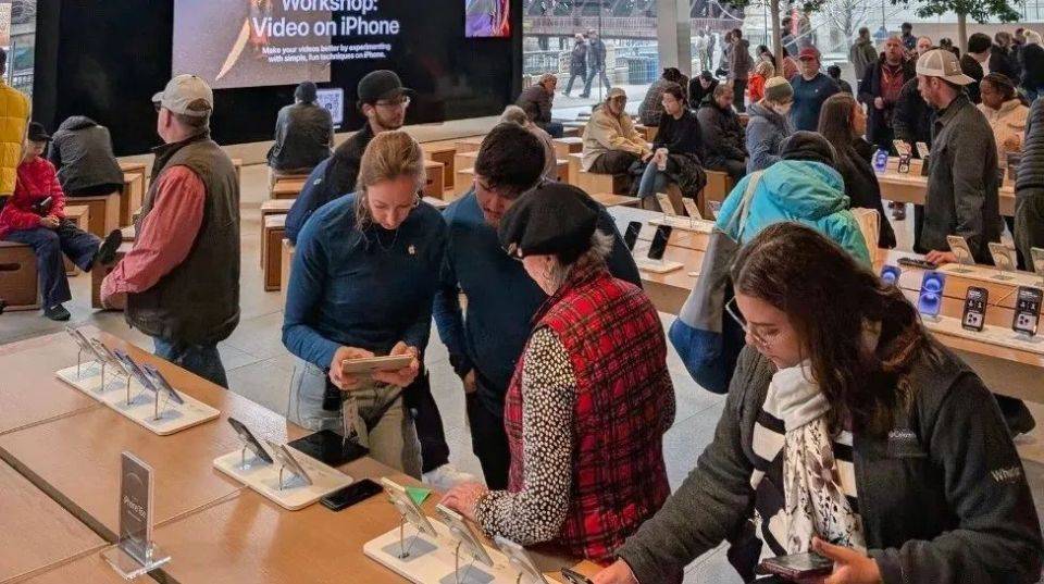 西班牙女子篮球联赛
_关税落地西班牙女子篮球联赛
，美国人已疯