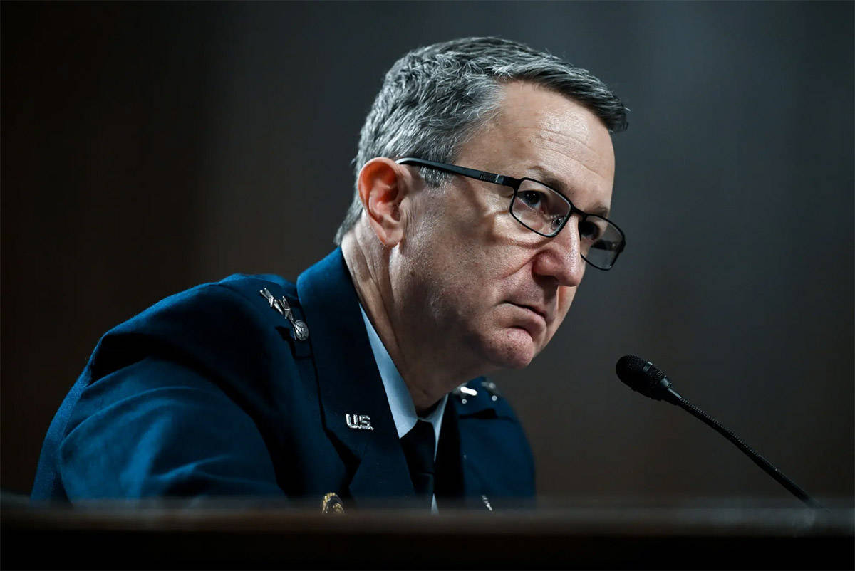 保加利亚杯
_60票赞成、25票反对保加利亚杯
，美参院批准凯恩任参联会主席