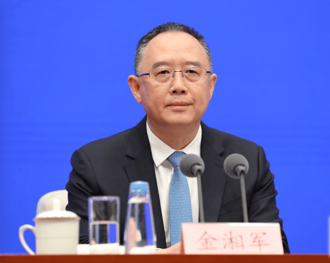 厄瓜多尔甲组联赛
_山西省省长金湘军通报被查厄瓜多尔甲组联赛
，今年已有15名中管干部落马