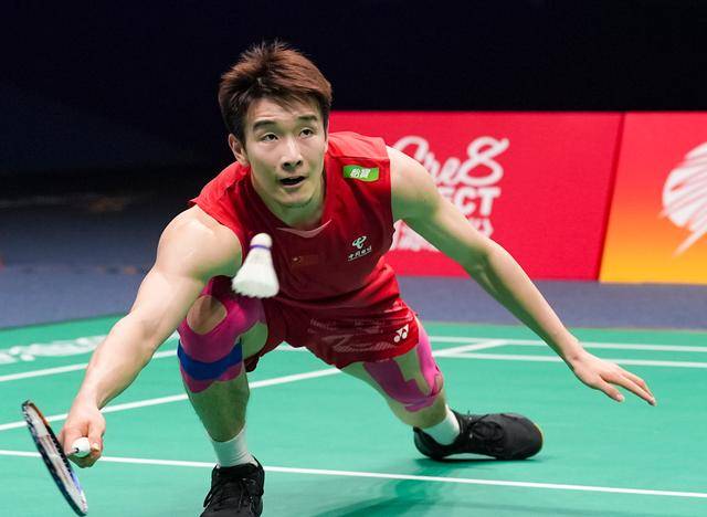 埃及乙组联赛A
_羽毛球亚锦赛：陆光祖胜李诗沣 晋级男单决赛