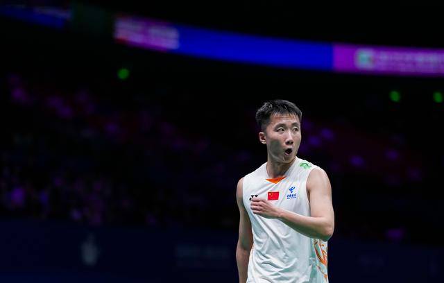 埃及乙组联赛A
_羽毛球亚锦赛：陆光祖胜李诗沣 晋级男单决赛