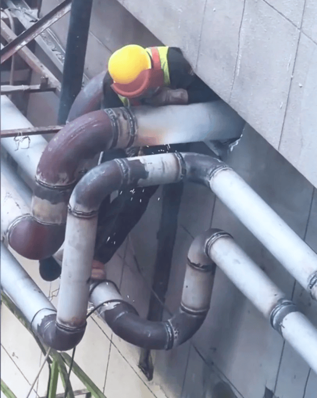 皇冠信用網代理
_不顾极端大风皇冠信用網代理
,两名男子在北京朝阳区“顶风”动火被拘留