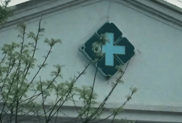 皇冠信用網登2代理
_三河“红黑蓝”事件:被免职负责人是谁皇冠信用網登2代理
?警徽也被改色?