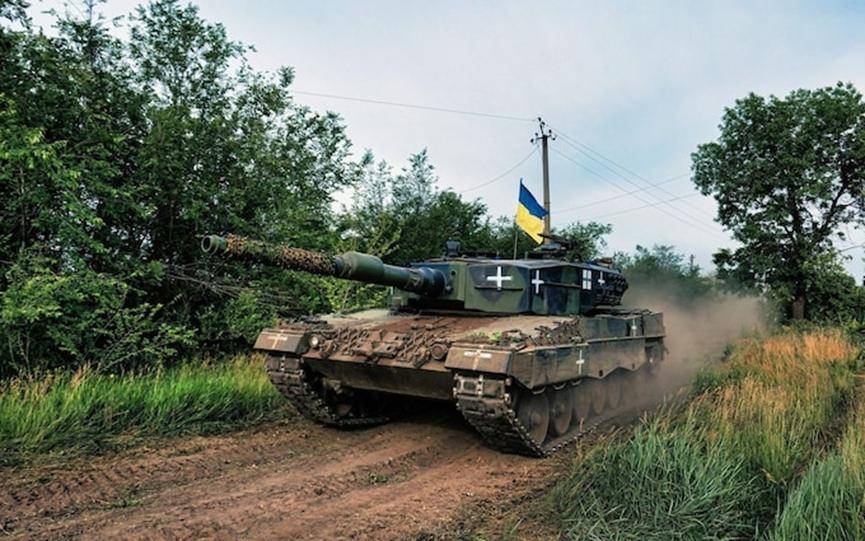 皇冠信用网
_德国官员承认:“豹”式坦克在乌克兰战场效果不佳