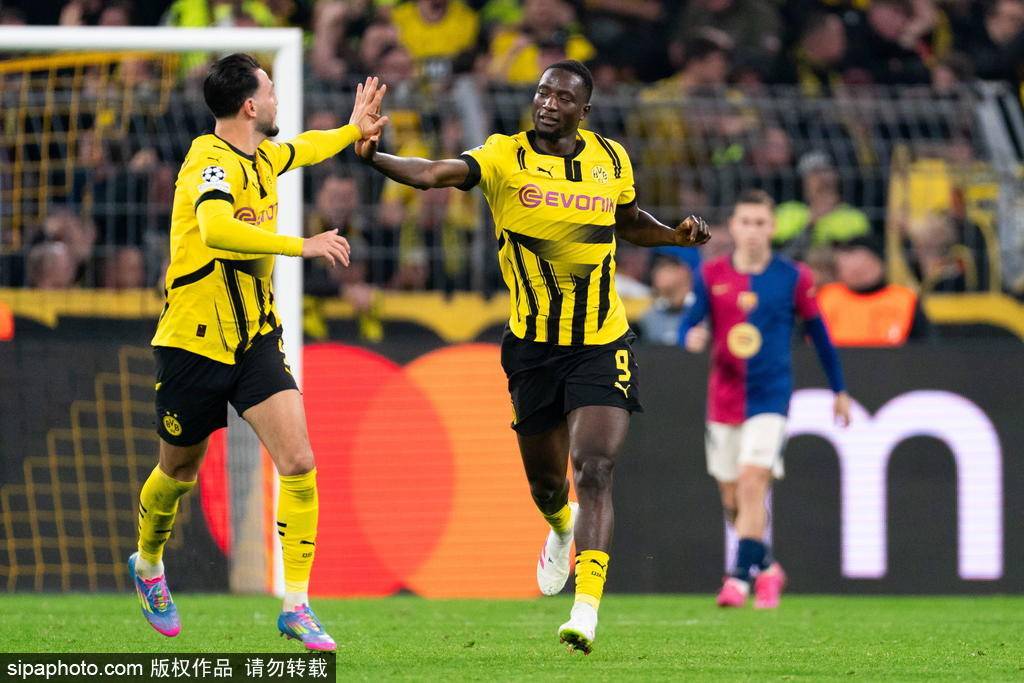 皇冠信用盘代理申请
_欧冠-吉拉西帽子戏法难救主 巴萨总分5-3多特晋级4强