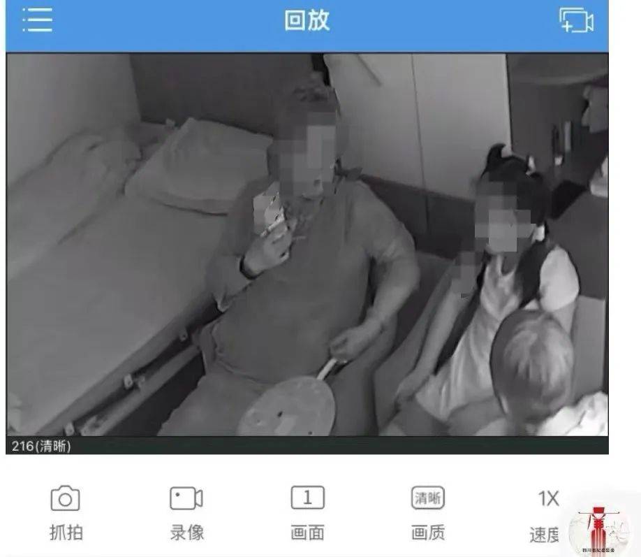 皇冠信用網怎么申请
_84岁老太被大女儿带出养老院皇冠信用網怎么申请
，取光40万存款！小女儿：养老院应担责
