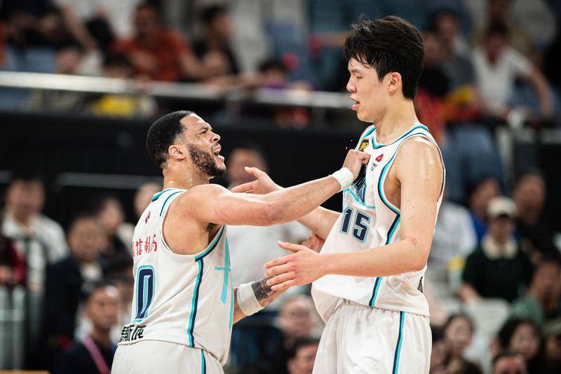 皇冠信用網怎么开账号
_威瑟斯庞30分杨瀚森两双 青岛主场险胜2-1广厦