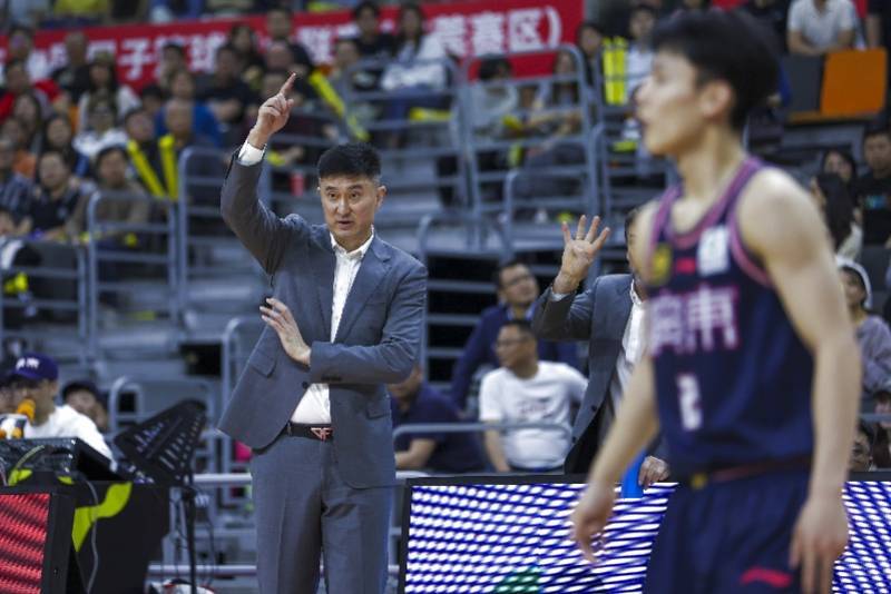 皇冠信用網如何开户
_广东男篮无缘四强结束赛季皇冠信用網如何开户
,杜锋:挺难受的,正视短板与不足