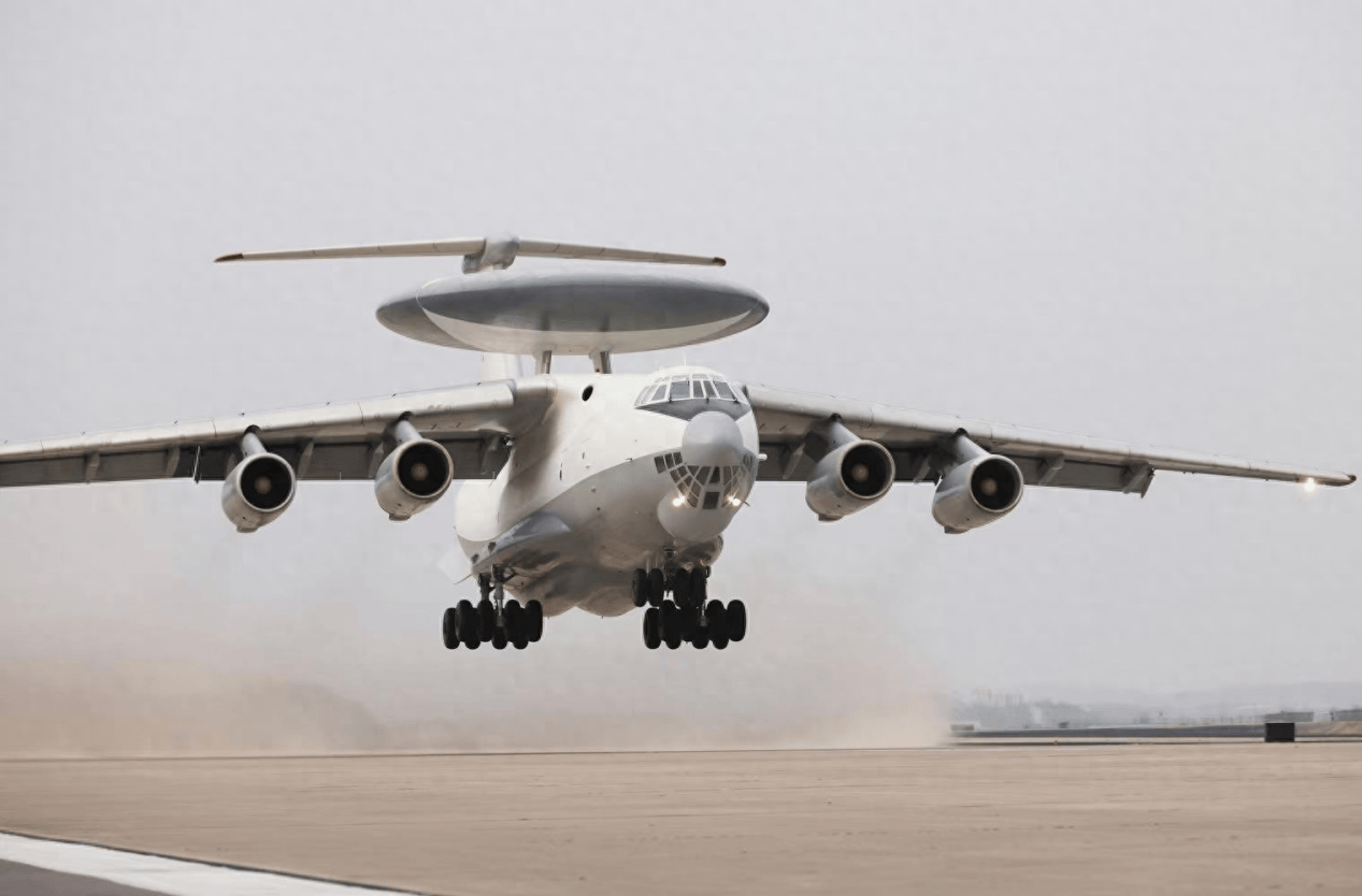 皇冠足球管理平台出租
_三消息：连普京也没料到皇冠足球管理平台出租
！中方逮到了“大鱼”；朝鲜秘密武器曝光