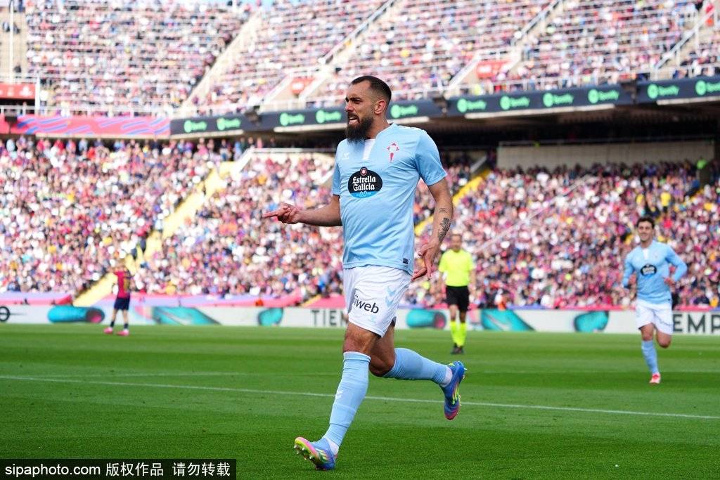 皇冠信用网出租代理
_西甲-拉菲尼亚双响+补时绝杀 巴萨连扳3球4-3先赛7分领跑