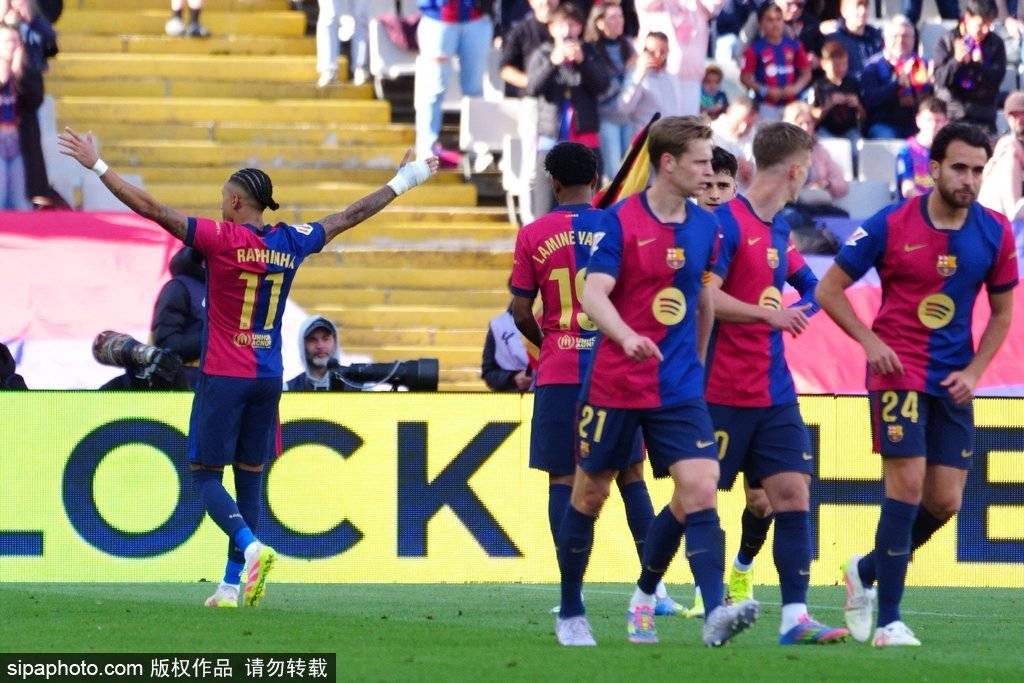 皇冠信用网出租代理
_西甲-拉菲尼亚双响+补时绝杀 巴萨连扳3球4-3先赛7分领跑