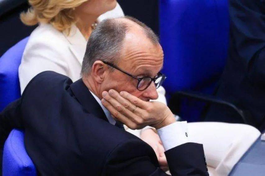 皇冠信用网账号申请
_西班牙从中国“满载而归”皇冠信用网账号申请
，冯德莱恩紧急喊话，要和中方合作