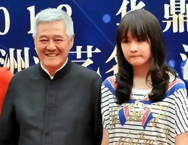 皇冠信用盘会员
_赵本山长子赵铁蛋因病不幸离世皇冠信用盘会员
,女儿成网红,亿万家产归谁?