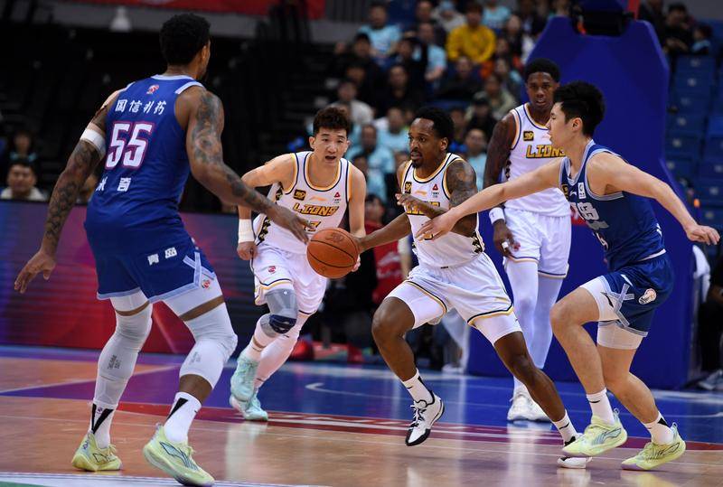 皇冠信用網会员开户
_孙铭徽22+5+6杨瀚森14分 广厦客场险胜2-2青岛