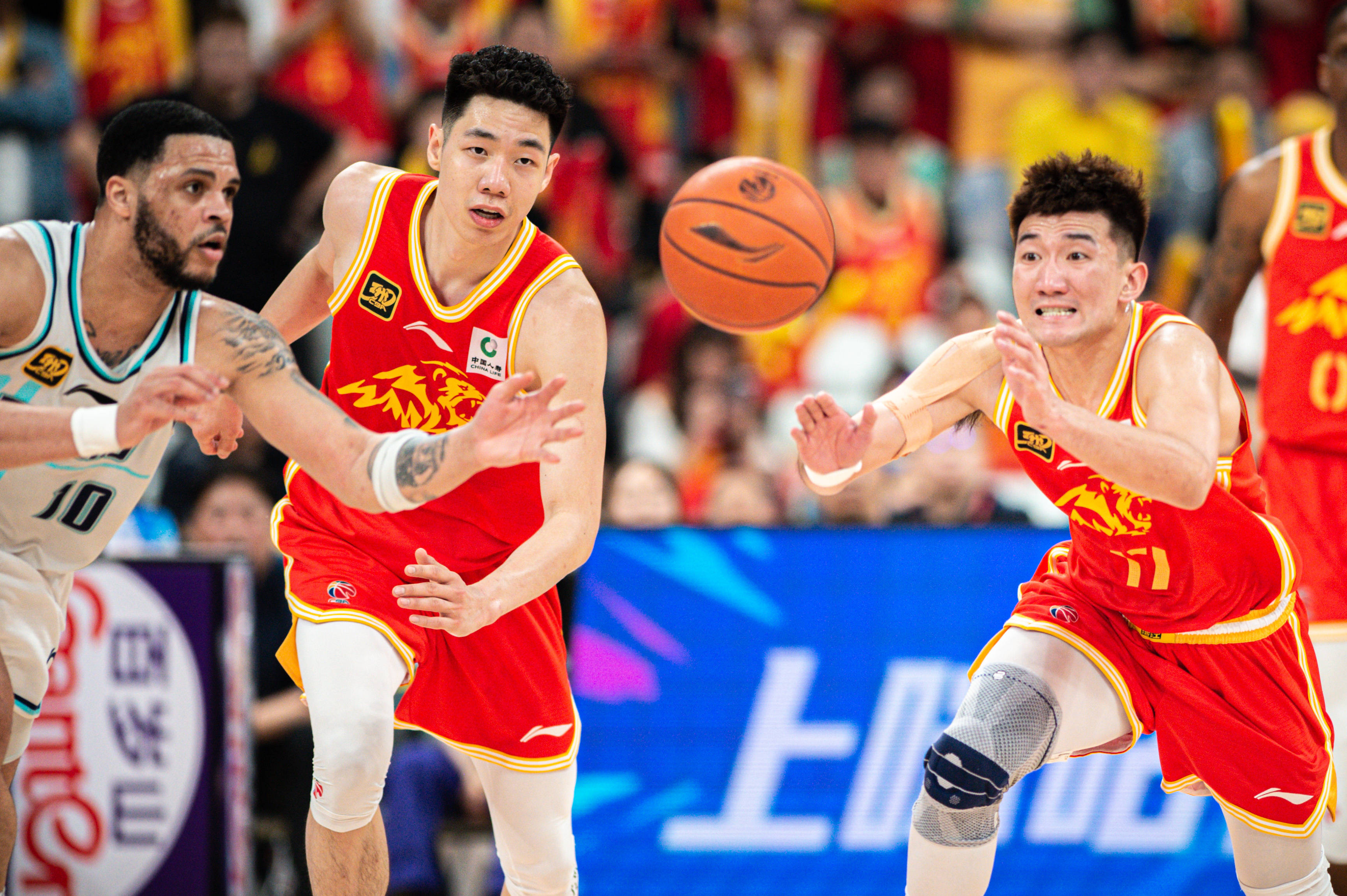 皇冠信用網代理
_拒绝黑八皇冠信用網代理
！广厦总分3-2淘汰青岛 半决赛对阵辽宁